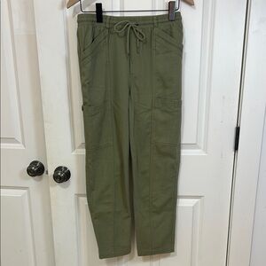 7 For All Mankind utility cargo Pants size XS olive green cotton pants pockets